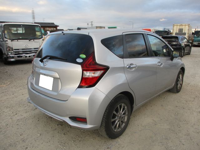 Nissan NOTE 2017-01 27636-4