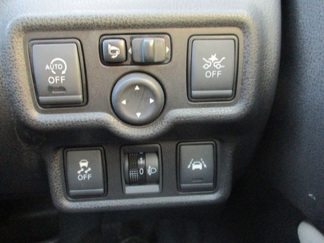 Nissan NOTE 2017-01 27636-16