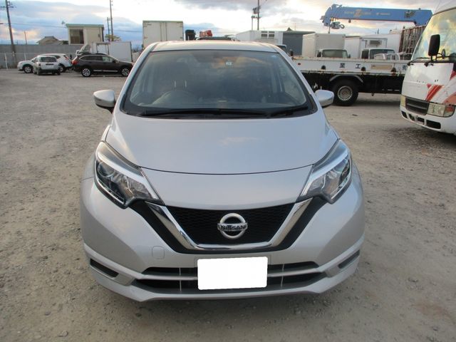 Nissan NOTE 2017-01 27636-5