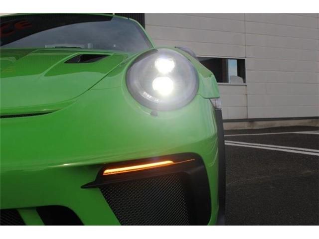 Porsche 911 2019-03 17558-11