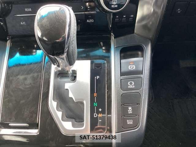 Toyota VELLFIRE 2017-09 209510-11