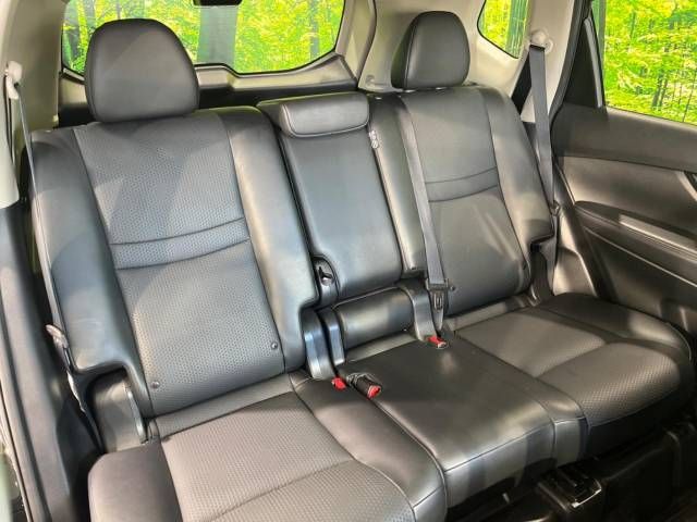 Nissan X-TRAIL 2018-09 13469-9