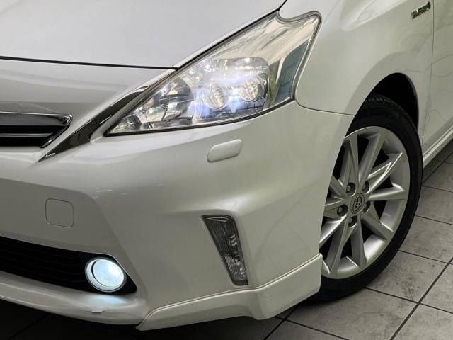 Toyota PRIUS ALPHA 2014-01 181323-12