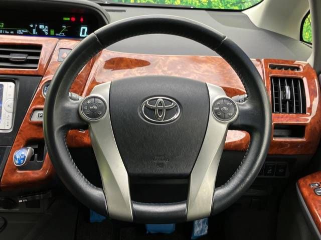 Toyota PRIUS ALPHA 2014-01 181323-11