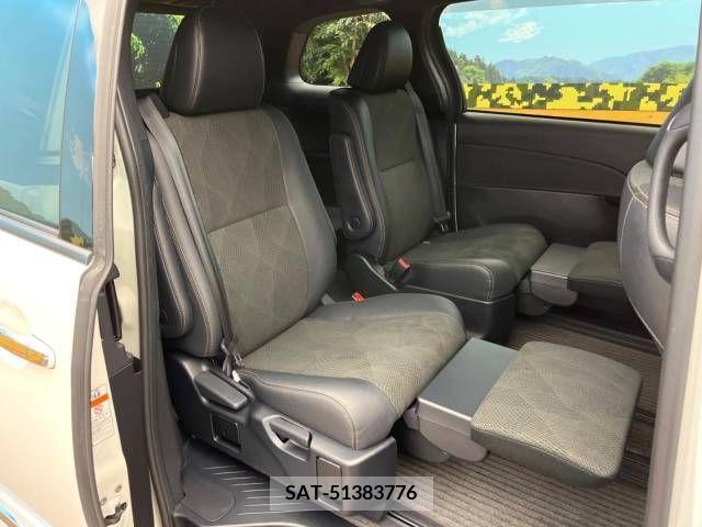 Toyota ESTIMA 2018-06 299237-9