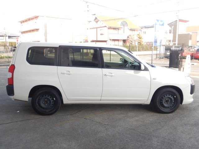 Toyota PROBOX VAN 2017-12 1379-3