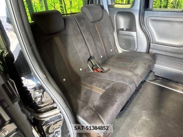 Honda N BOX CUSTOM 2018-01 392742-9