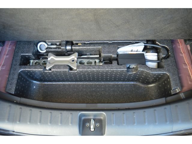 Honda N BOX CUSTOM 2014-08 13686-28