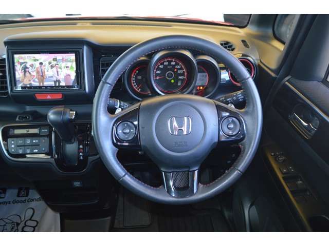 Honda N BOX CUSTOM 2014-08 13686-12