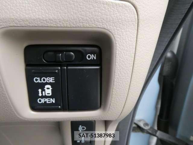 Honda N BOX 2013-03 278859-19