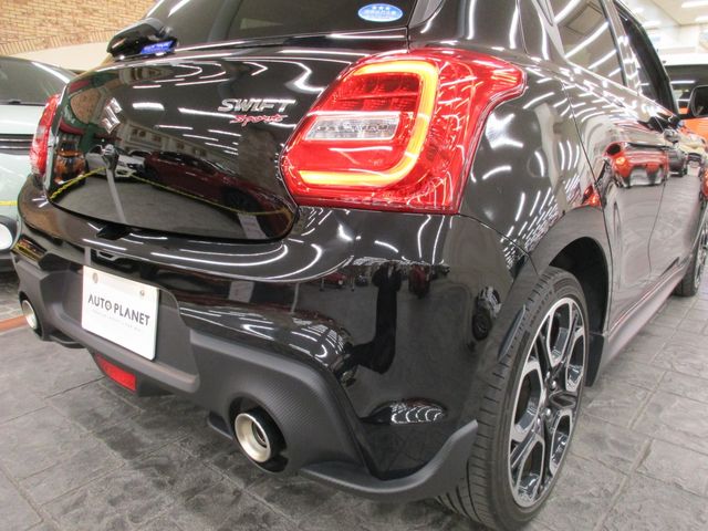 Suzuki SWIFT 2019-09 20568-21