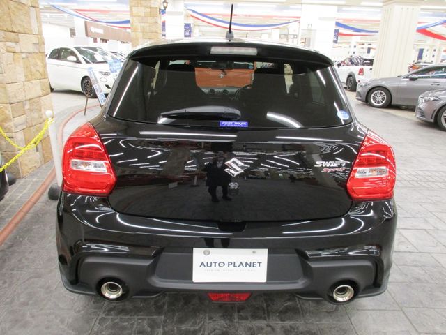 Suzuki SWIFT 2019-09 20568-25