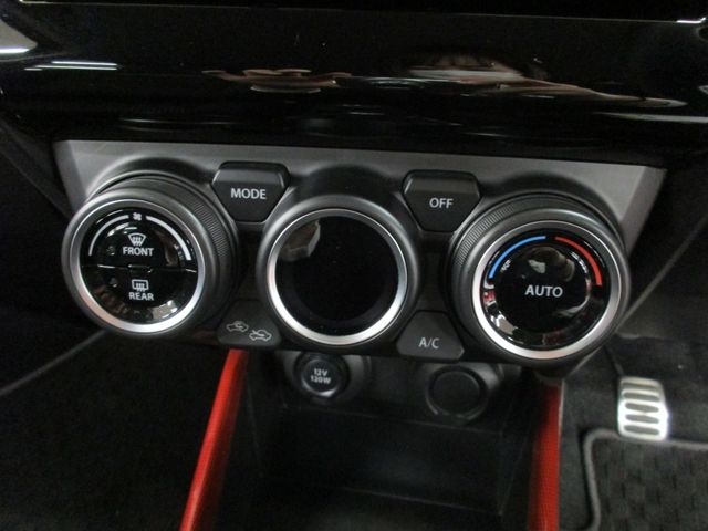 Suzuki SWIFT 2019-09 20568-9