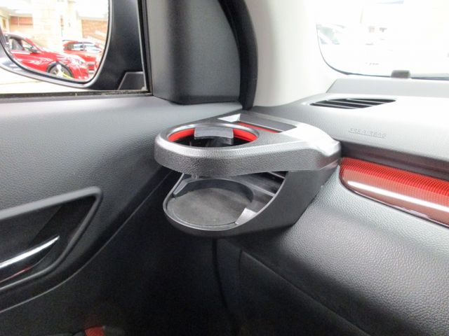 Suzuki SWIFT 2019-09 20568-12