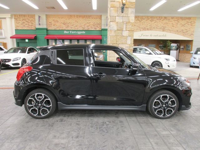 Suzuki SWIFT 2019-09 20568-26