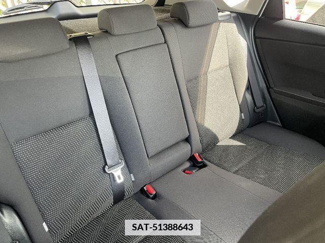 Toyota AURIS 2016-10 374078-6