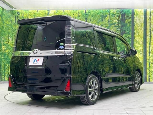 Toyota VOXY 2020-02 186193-18