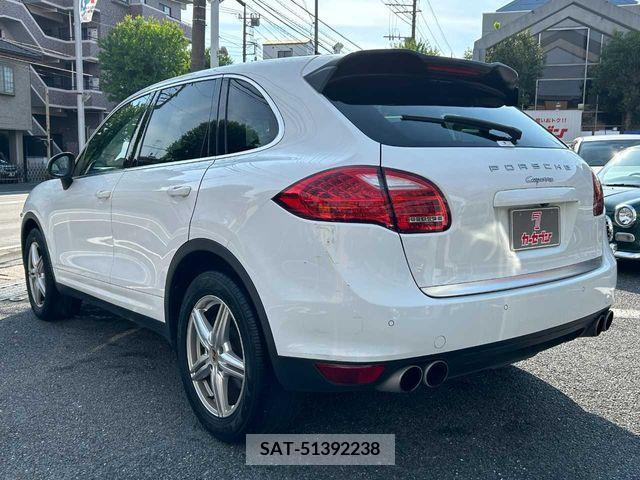 Porsche CAYENNE 2013-07 366225-6