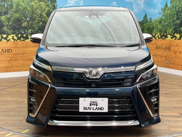 Toyota VOXY 2019-07 22969-15