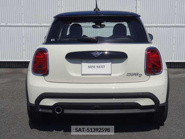 Bmw MINI 2022-05 392245-6