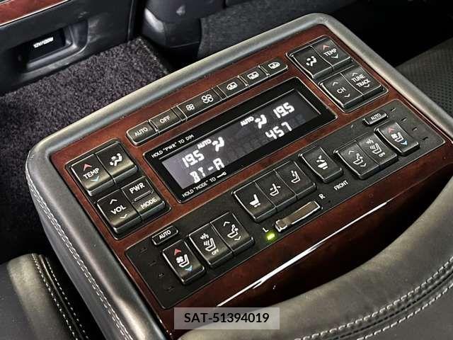 Lexus LS 2014-07 354081-5
