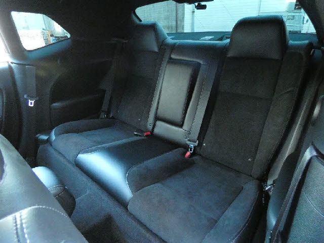 Dodge CHALLENGER 2021-04 13311-16