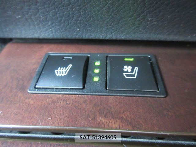 Lexus GS 2013-03 275300-16