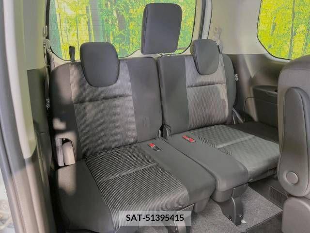 Nissan SERENA 2020-04 325082-10