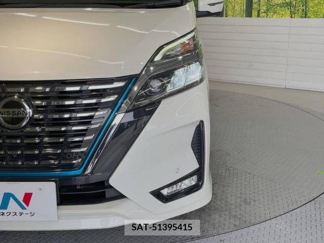 Nissan SERENA 2020-04 325082-13