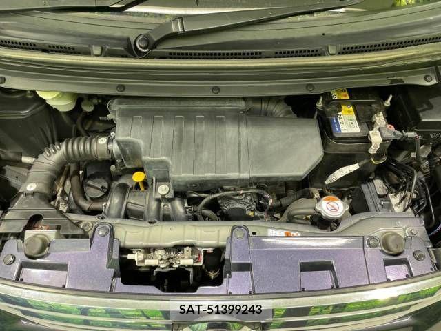 Nissan ROOX 2016-03 323804-18