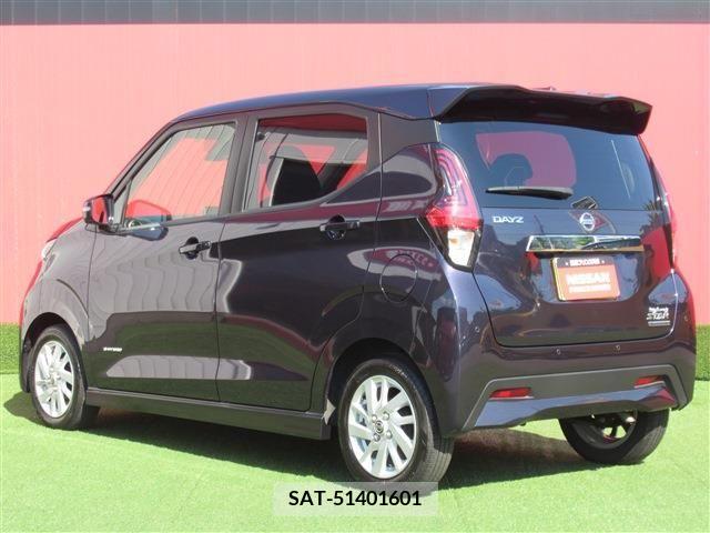 Nissan DAYZ 2022-03 323640-1