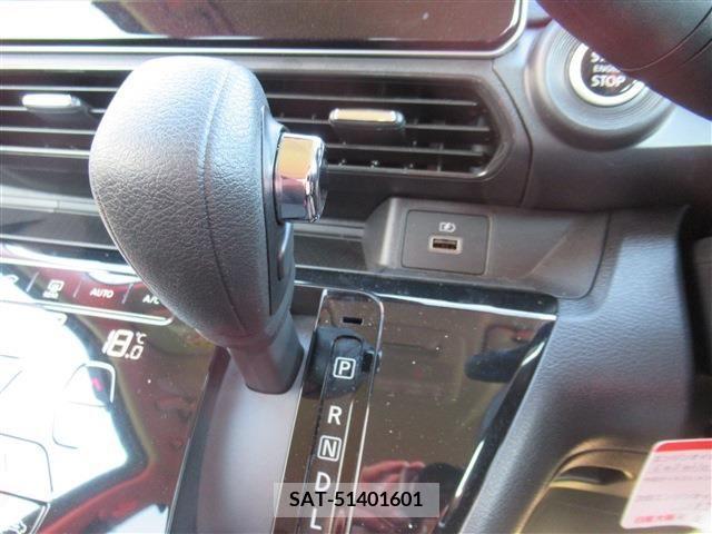 Nissan DAYZ 2022-03 323640-11