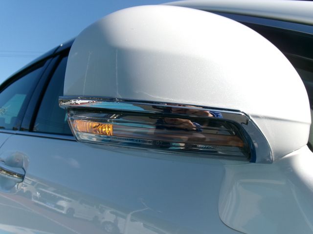 Toyota CROWN SEDAN 2011-12 185156-12
