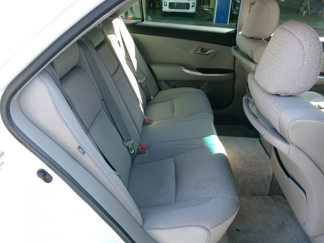 Toyota CROWN SEDAN 2011-12 185156-14