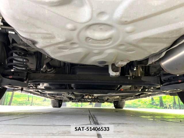 Toyota PRIUS 2013-06 377907-19