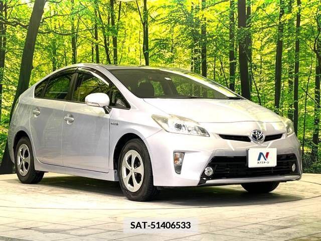 Toyota PRIUS 2013-06 377907-16