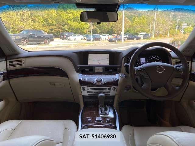 Nissan FUGA 2010-12 270698-15