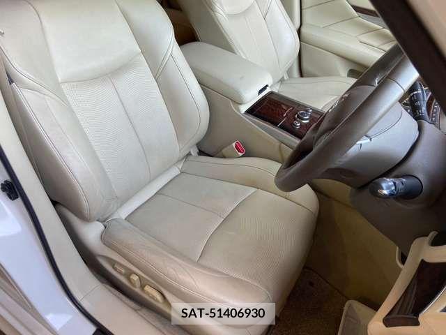 Nissan FUGA 2010-12 270698-9