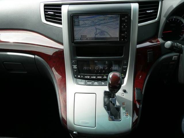 Toyota VELLFIRE 2010-08 23355-7