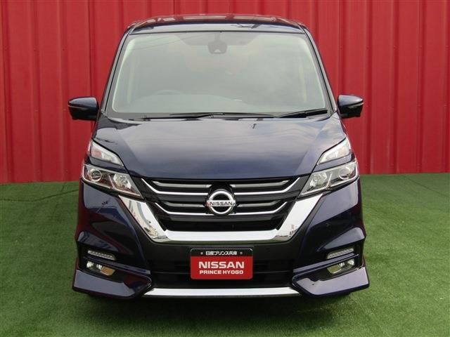 Nissan SERENA 2019-01 9596-18