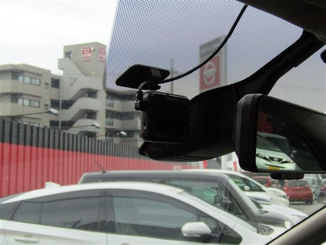 Nissan SERENA 2019-01 9596-14