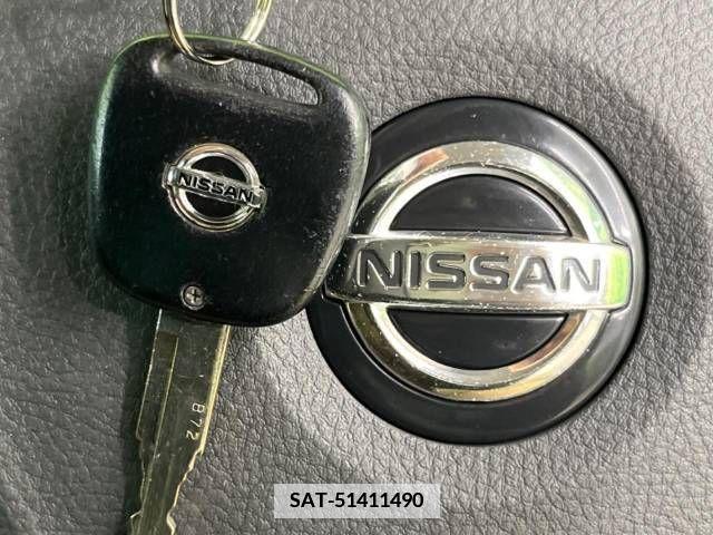 Nissan MOCO 2012-12 364085-6