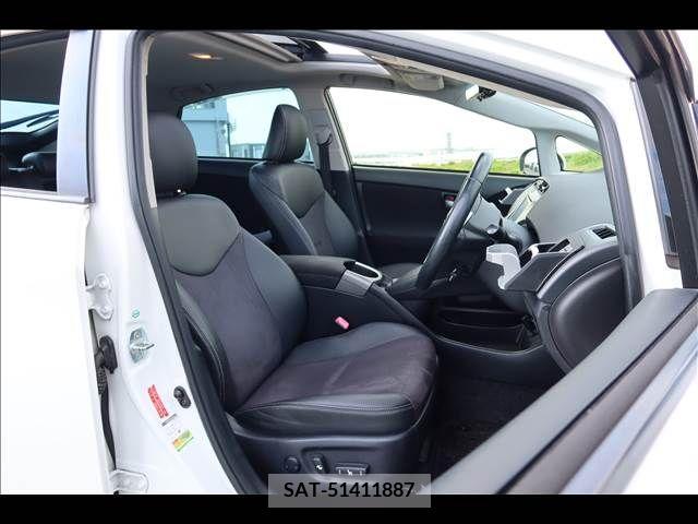 Toyota PRIUS 2013-05 253325-11