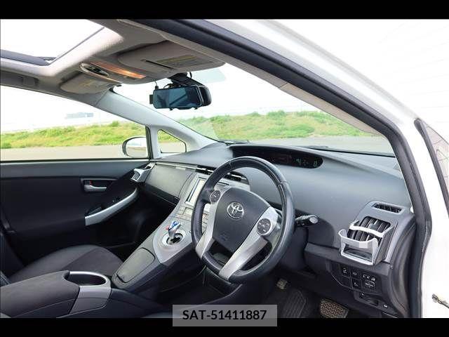 Toyota PRIUS 2013-05 253325-10