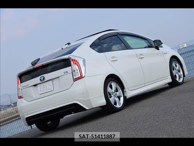 Toyota PRIUS 2013-05 253325-7