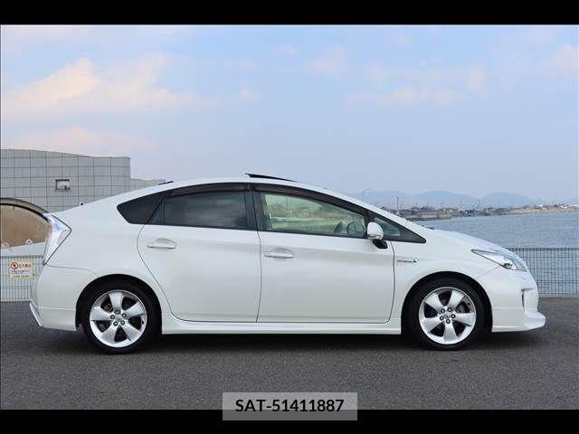 Toyota PRIUS 2013-05 253325-6