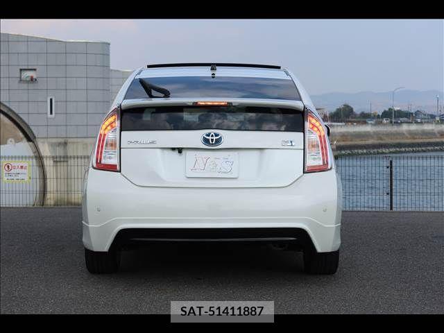 Toyota PRIUS 2013-05 253325-4