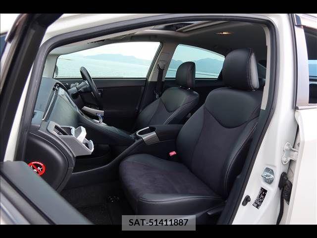 Toyota PRIUS 2013-05 253325-18