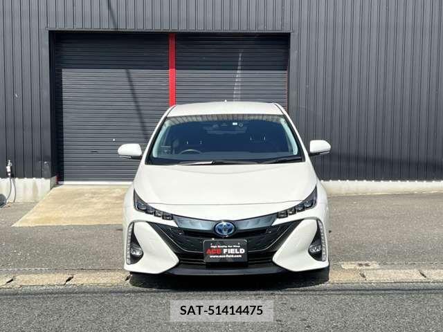 Toyota PRIUS PHV 2019-06 386437-1