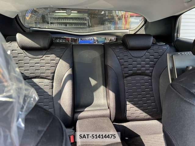 Toyota PRIUS PHV 2019-06 386437-18